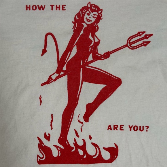 Lucky Brand Graphic T-Shirt Large White Red She-Devil Graphic Unisex Tee - Picture 5 of 7